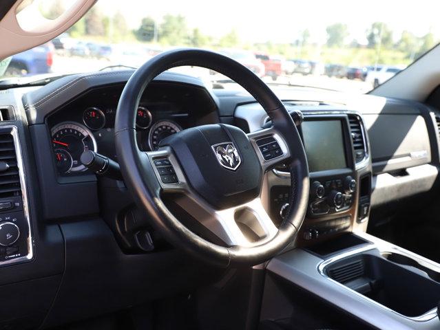 Photo of 2016 Brilliant Black Crystal Pearlcoat RAM 2500