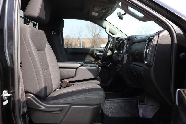 Photo of 2022 Mosaic Black Metallic Chevrolet Silverado 2500