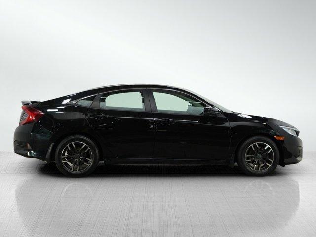 Photo of 2016 Crystal Black Pearl Honda Civic