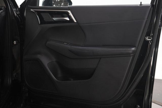 Photo of 2023  Mitsubishi Outlander PHEV