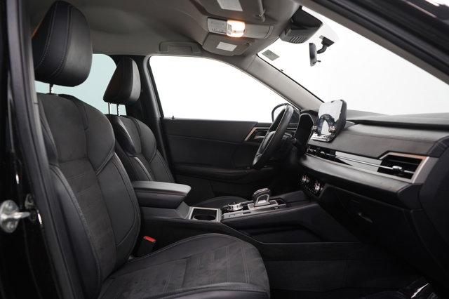 Photo of 2023  Mitsubishi Outlander PHEV