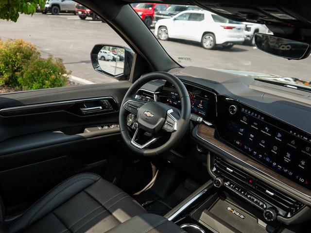 Photo of 2025 Black Chevrolet Suburban