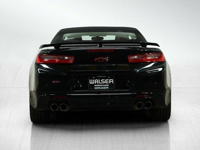 Photo of 2017 Mosaic Black Metallic Chevrolet Camaro