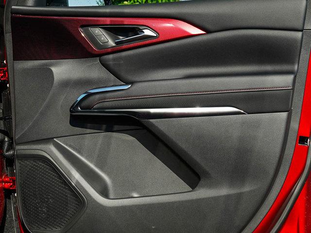 Photo of 2026 Radiant Red Tintcoat Chevrolet Traverse