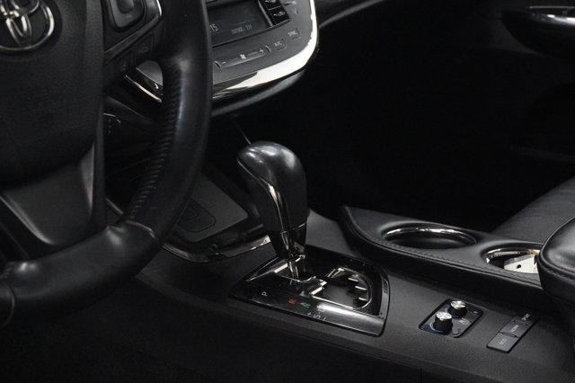 Photo of 2018 Midnight Black Metallic Toyota Avalon