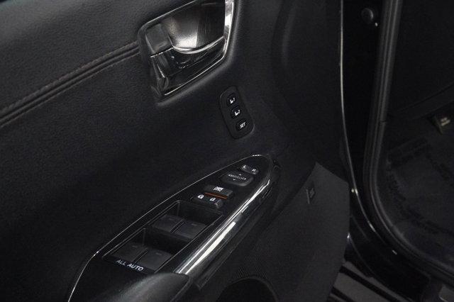 Photo of 2018 Midnight Black Metallic Toyota Avalon