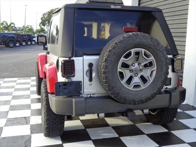 Photo of 2007 Bright Silver Metallic Clearcoat/Black Hard Top Jeep Wrangler