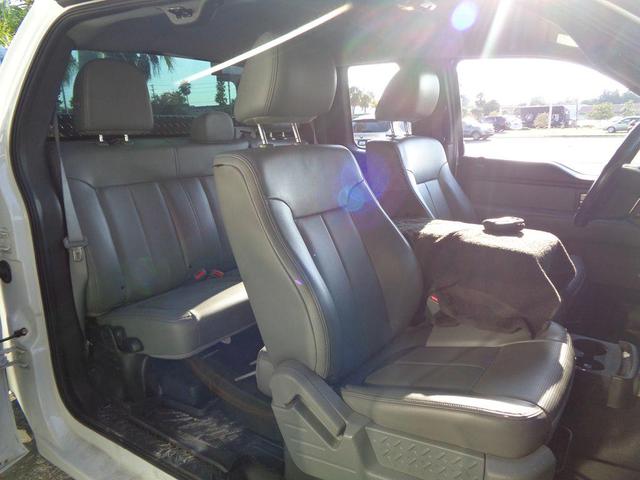 Photo of 2014 Oxford White Ford F-150
