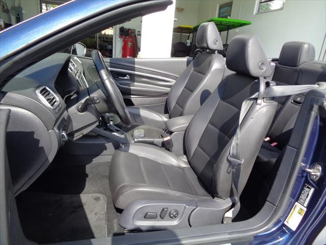 Photo of 2012 DK BLU Volkswagen Eos