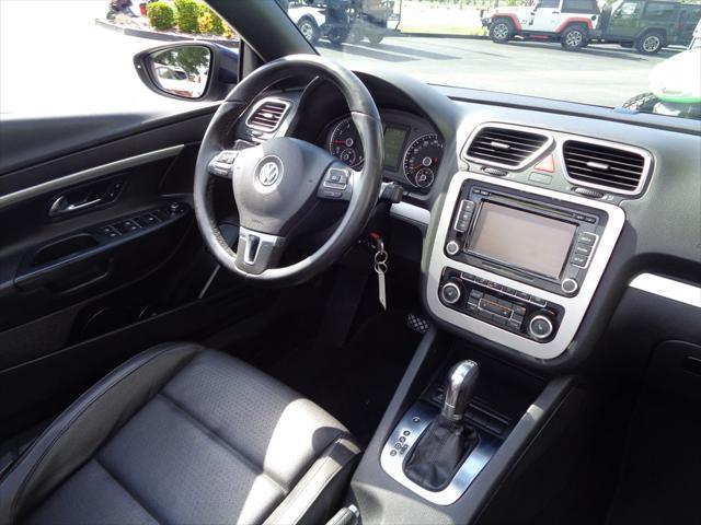 Photo of 2012 DK BLU Volkswagen Eos