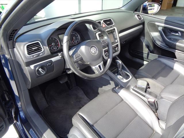 Photo of 2012 DK BLU Volkswagen Eos