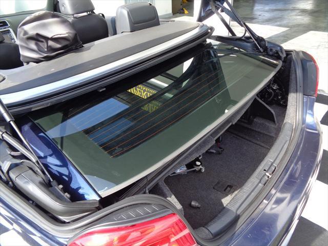 Photo of 2012 DK BLU Volkswagen Eos