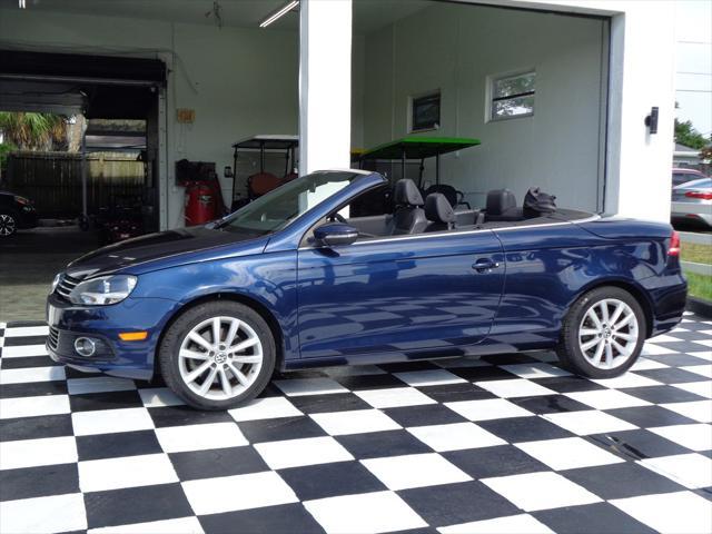 Photo of 2012 DK BLU Volkswagen Eos