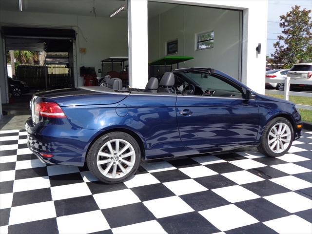 Photo of 2012 DK BLU Volkswagen Eos