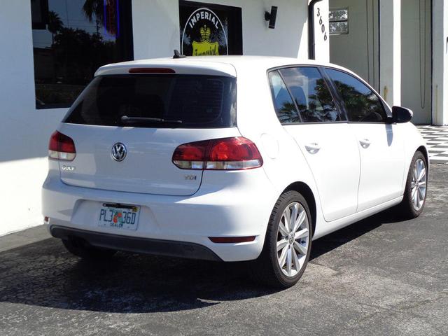 Photo of 2012 Candy White Volkswagen Golf