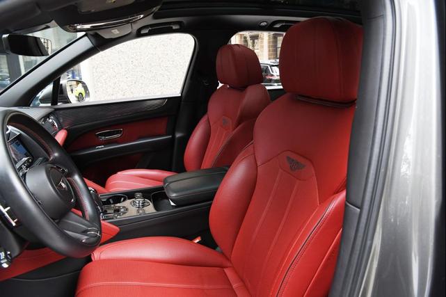 Photo of 2021 Granite Metallic Bentley Bentayga