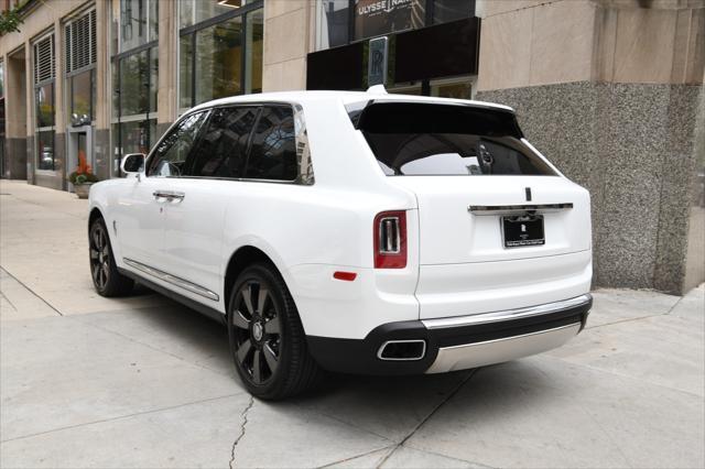 Photo of 2023 Arctic White Rolls-Royce Cullinan