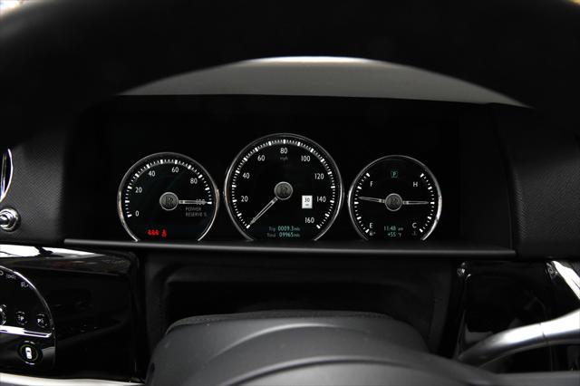 Photo of 2023 Arctic White Rolls-Royce Cullinan