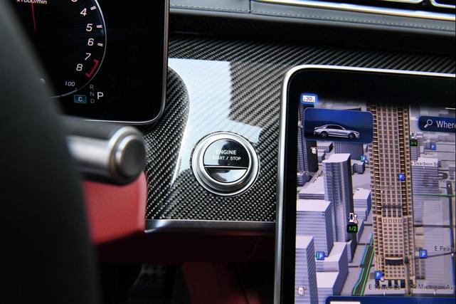 Photo of 2024 Graphite Metallic Mercedes-Benz AMG S 63 E