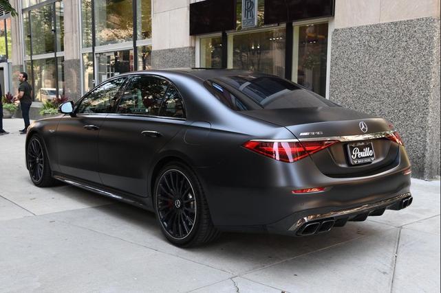 Photo of 2024 Graphite Metallic Mercedes-Benz AMG S 63 E