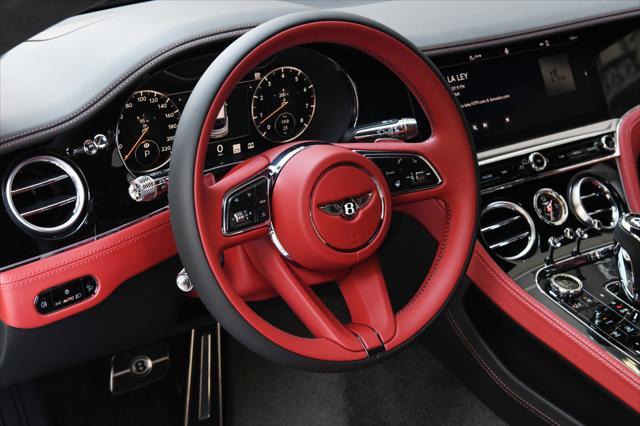Photo of 2022 Glacier White Solid Bentley Continental GT