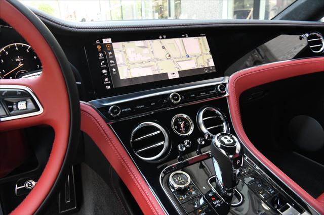 Photo of 2022 Glacier White Solid Bentley Continental GT