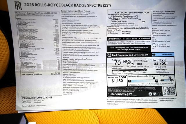 Photo of 2025 Arctic White Rolls-Royce Spectre