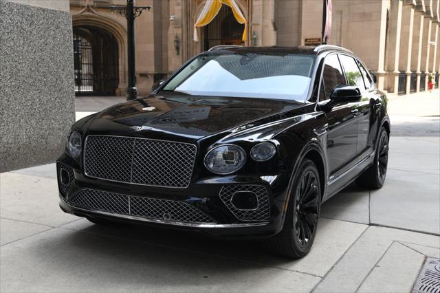 Photo of 2023 Beluga Solid Bentley Bentayga