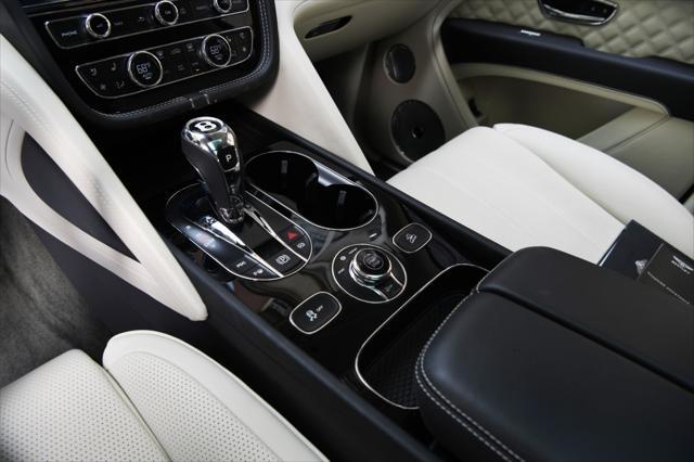 Photo of 2023 Beluga Solid Bentley Bentayga