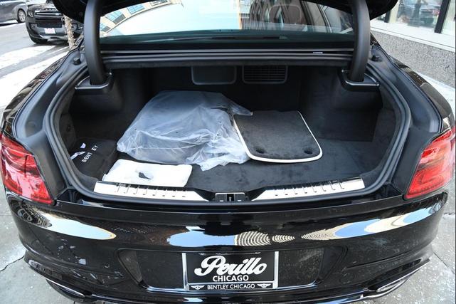 Photo of 2025 Beluga Bentley Flying Spur