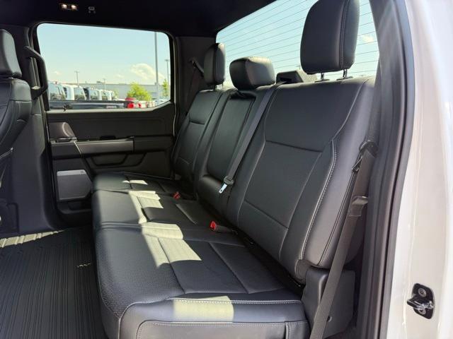 Photo of 2025 Oxford White Ford F-150
