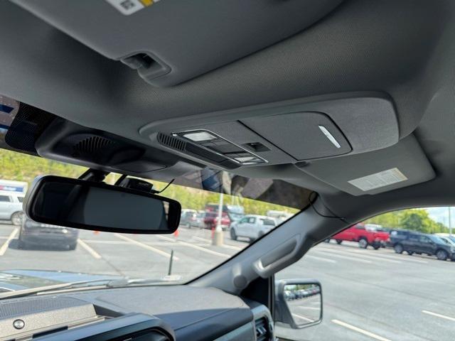 Photo of 2022 Iconic Silver Metallic Ford F-150