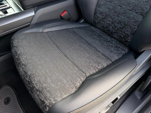 Photo of 2025 Gray Metallic Ford F-150