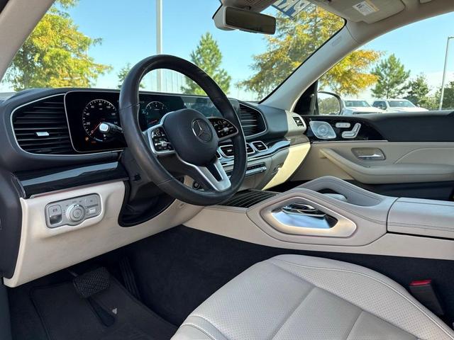 Photo of 2020 Iridium Silver Metallic Mercedes-Benz GLE 350