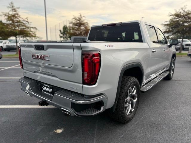 Photo of 2022 Quicksilver Metallic GMC Sierra 1500