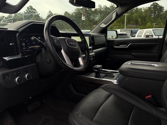 Photo of 2022 Quicksilver Metallic GMC Sierra 1500
