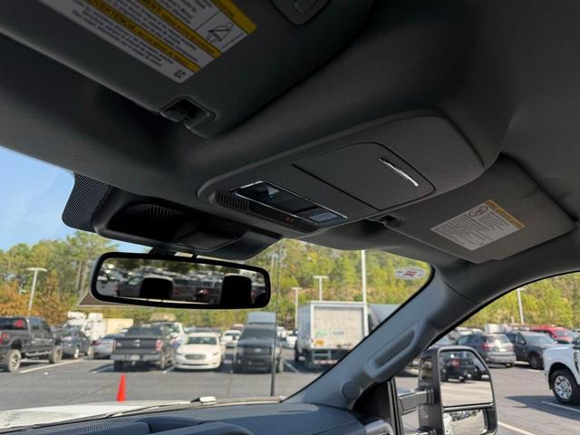Photo of 2026 Oxford White Ford F-250