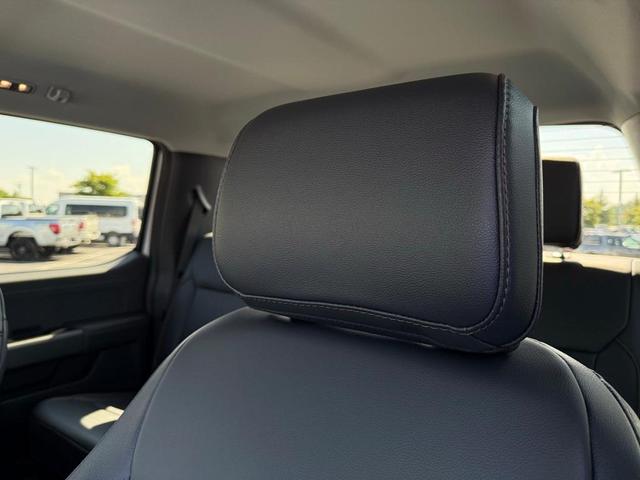 Photo of 2026 Oxford White Ford F-250