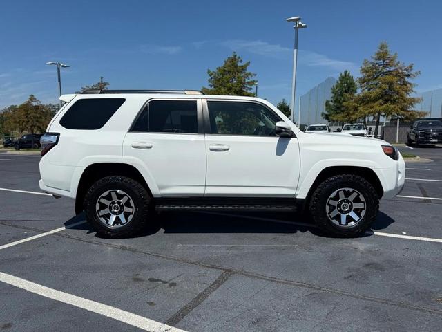 Photo of 2022 White Toyota 4Runner
