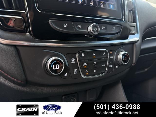 Photo of 2023 Summit White Chevrolet Traverse