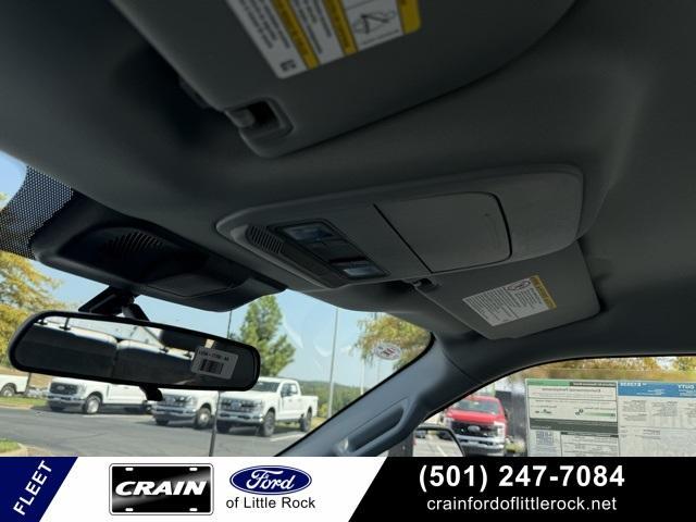 Photo of 2025 Oxford White Ford F-250