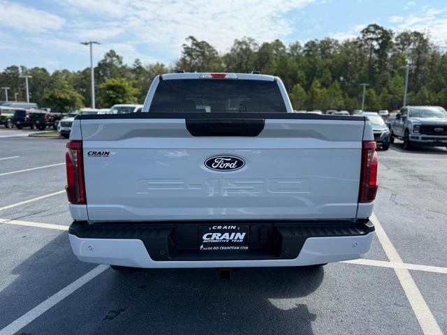 Photo of 2025 White Metallic Ford F-150
