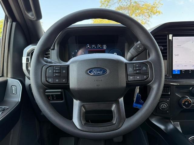 Photo of 2025 White Metallic Ford F-150