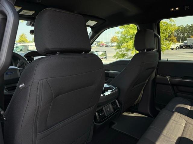 Photo of 2025 White Metallic Ford F-150