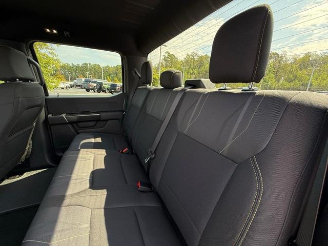 Photo of 2025 White Metallic Ford F-150