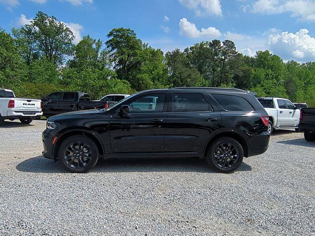 Photo of 2025 DB Black Crystal Clearcoat Dodge Durango