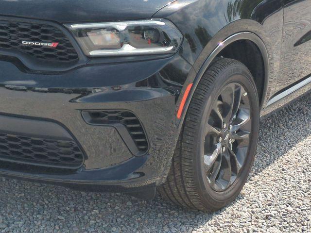 Photo of 2025 DB Black Crystal Clearcoat Dodge Durango