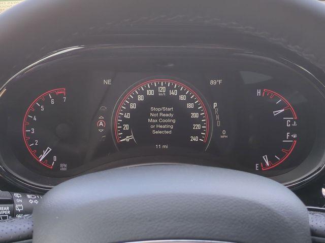Photo of 2025 DB Black Crystal Clearcoat Dodge Durango