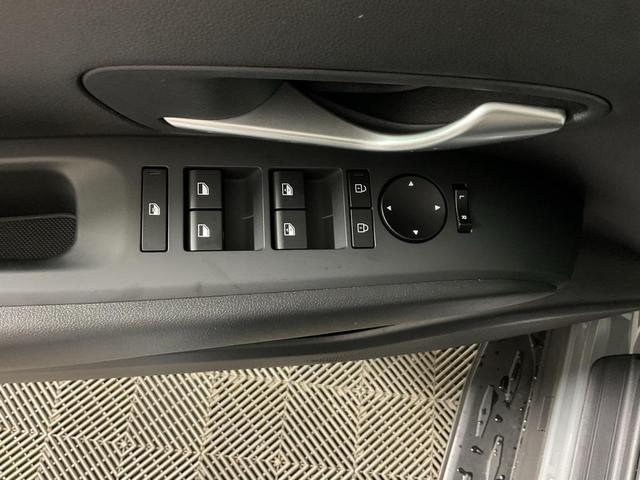 Photo of 2026 Hampton Gray Hyundai TUCSON