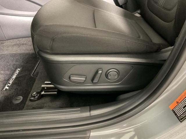 Photo of 2026 Hampton Gray Hyundai TUCSON